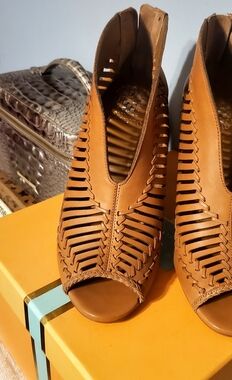 Chic Tan Peep-Toe Heels